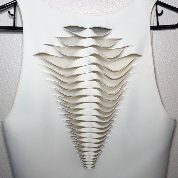 Dion Lee Tops - Vintage Dion Lee 3D Neo Tank- Cream, Size 6 (US)